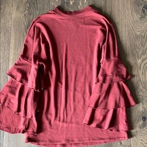Ruffled long sleeve shirt